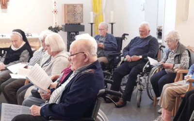 Gut besuchte Maiandacht im Franziskus-Haus