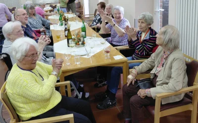 Geselliges Weinfest im St. Elisabeth-Haus