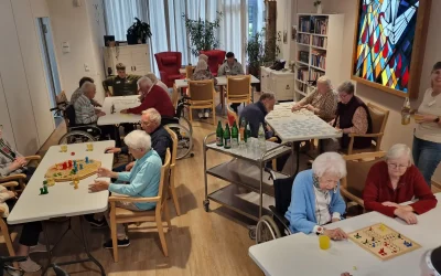 Geselliger Spielenachmittag im Franziskus-Haus